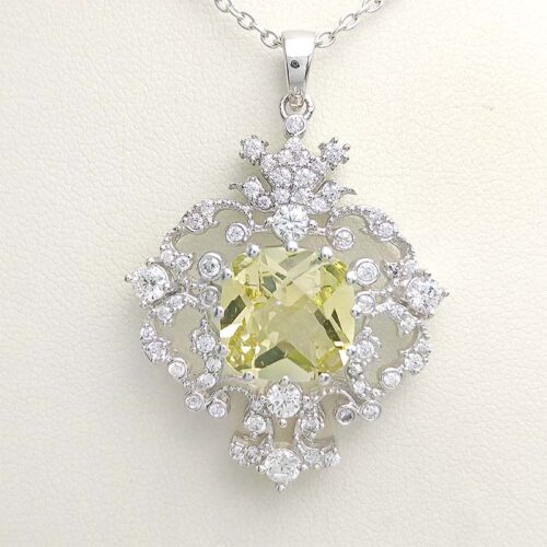 VPD-0053 / 1940  SILVER 925  Gross Wt. 6.6700 Gms  PENDANT